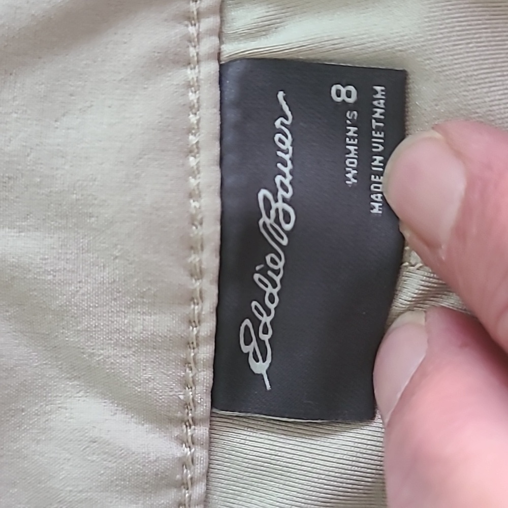 Eddie Bauer Womens 8 Travel Pocketed Khaki Skort Beige - Picture 2 of 5
